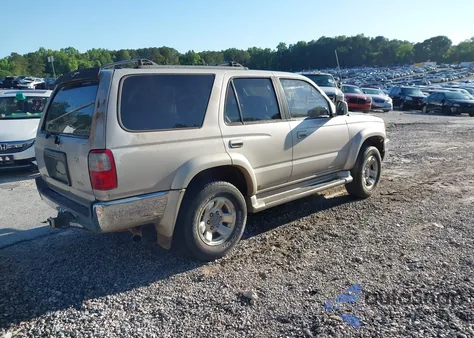 2000 Toyota 4Runner Sr5 V6 from USA, damaged, VIN JT3GN86R6Y0149405